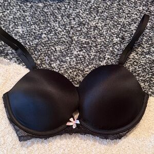 Elegant Black Lace Trim Bra Vs 32D push up